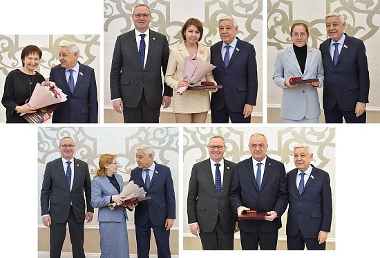 Искренне поздравляем дорогих коллег!